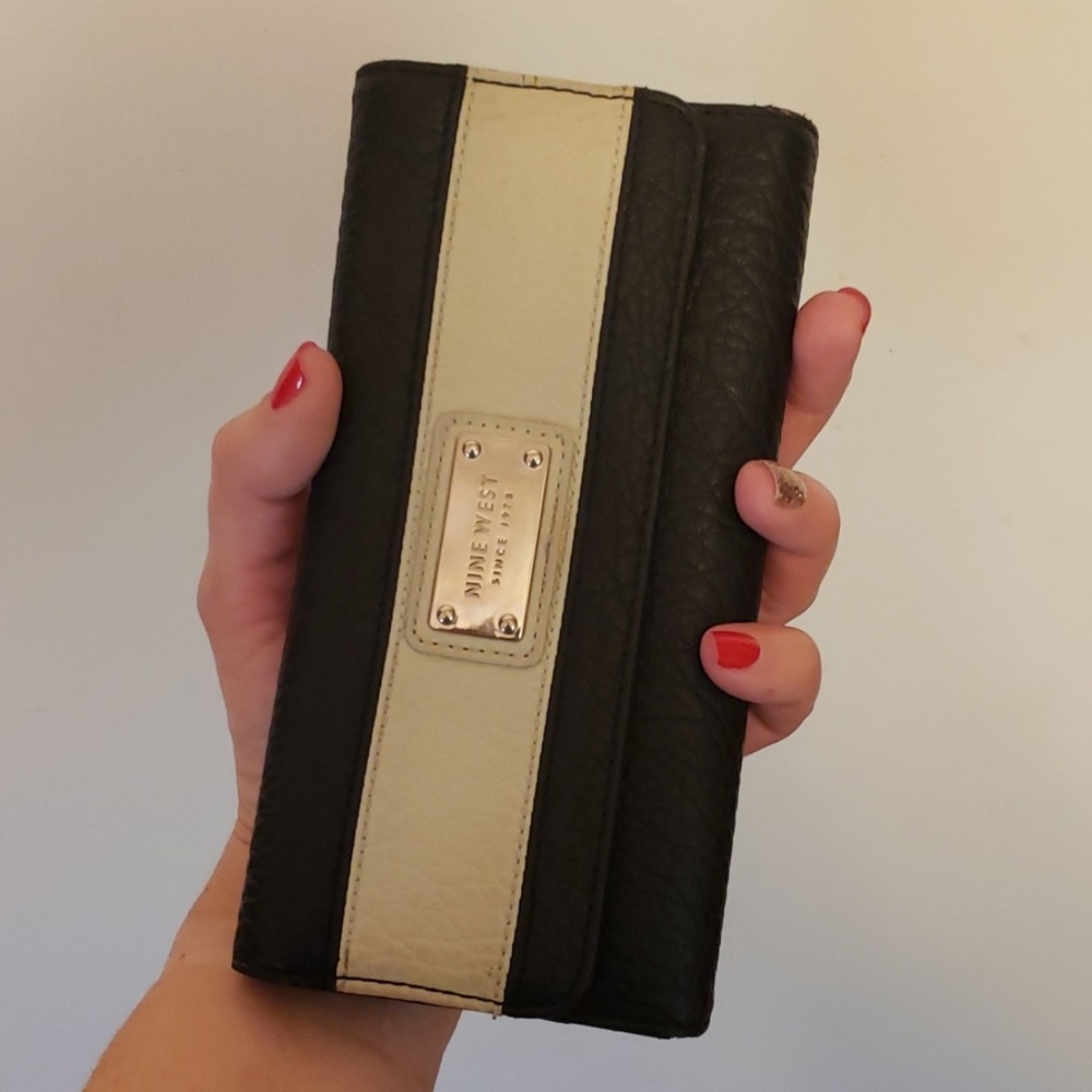 Nine West Tri-Fold Wallet